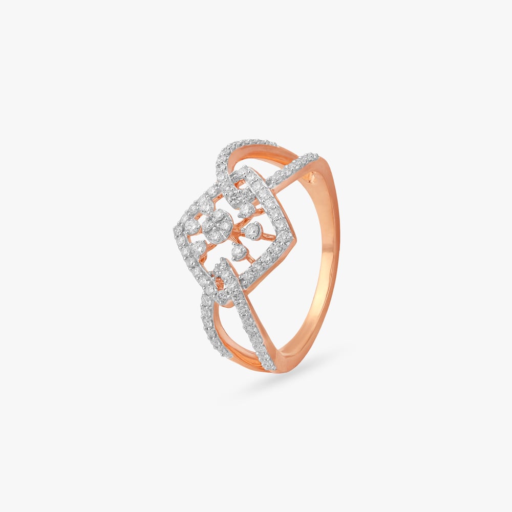 

Eternal Knot Diamond Ring