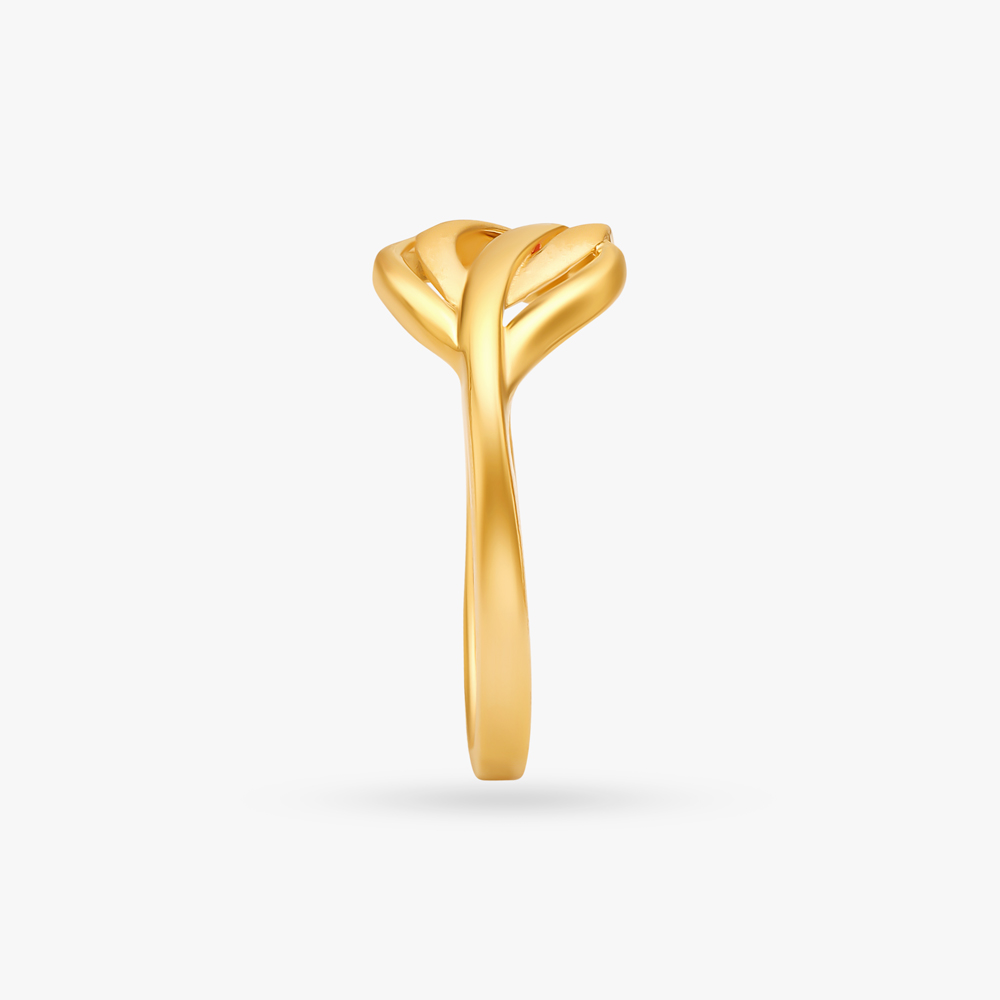 The Golden Leaf Ring,,hi-res image number null