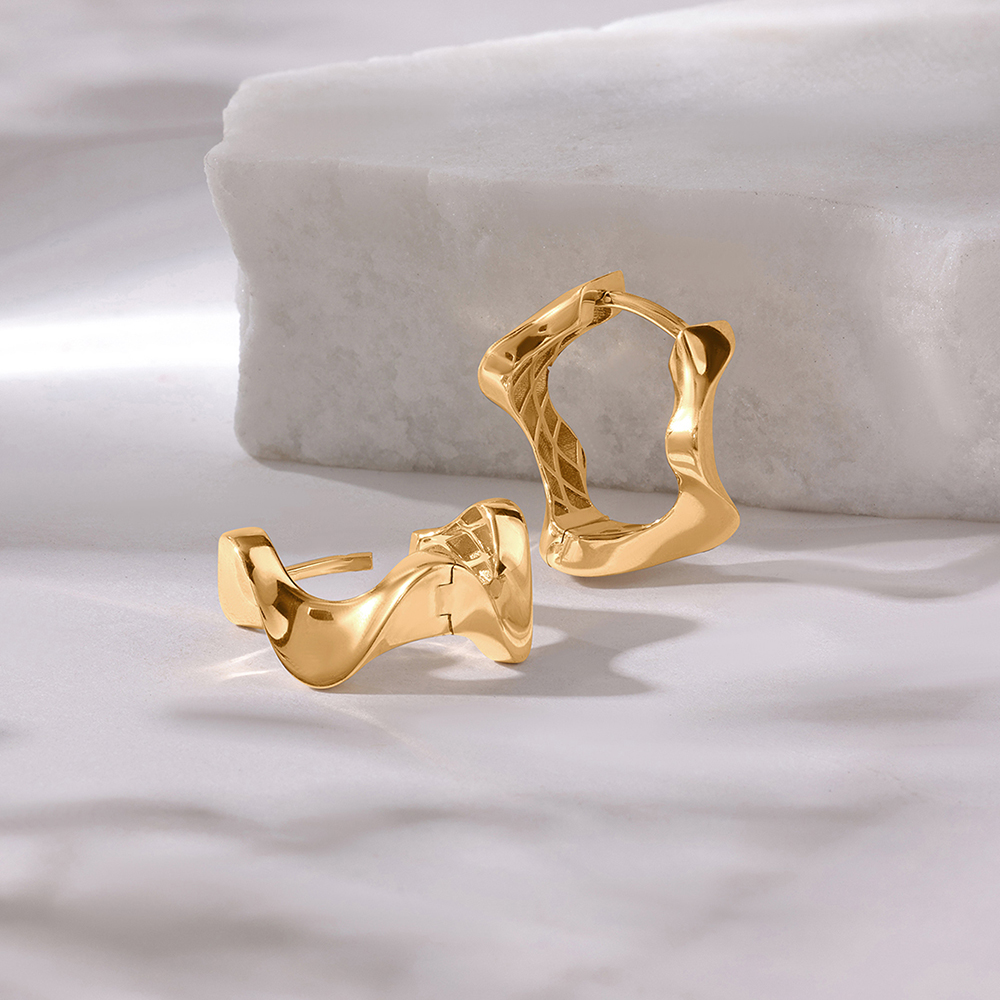 Artistic Swirl 18KT Gold Hoop Earrings,,hi-res image number null