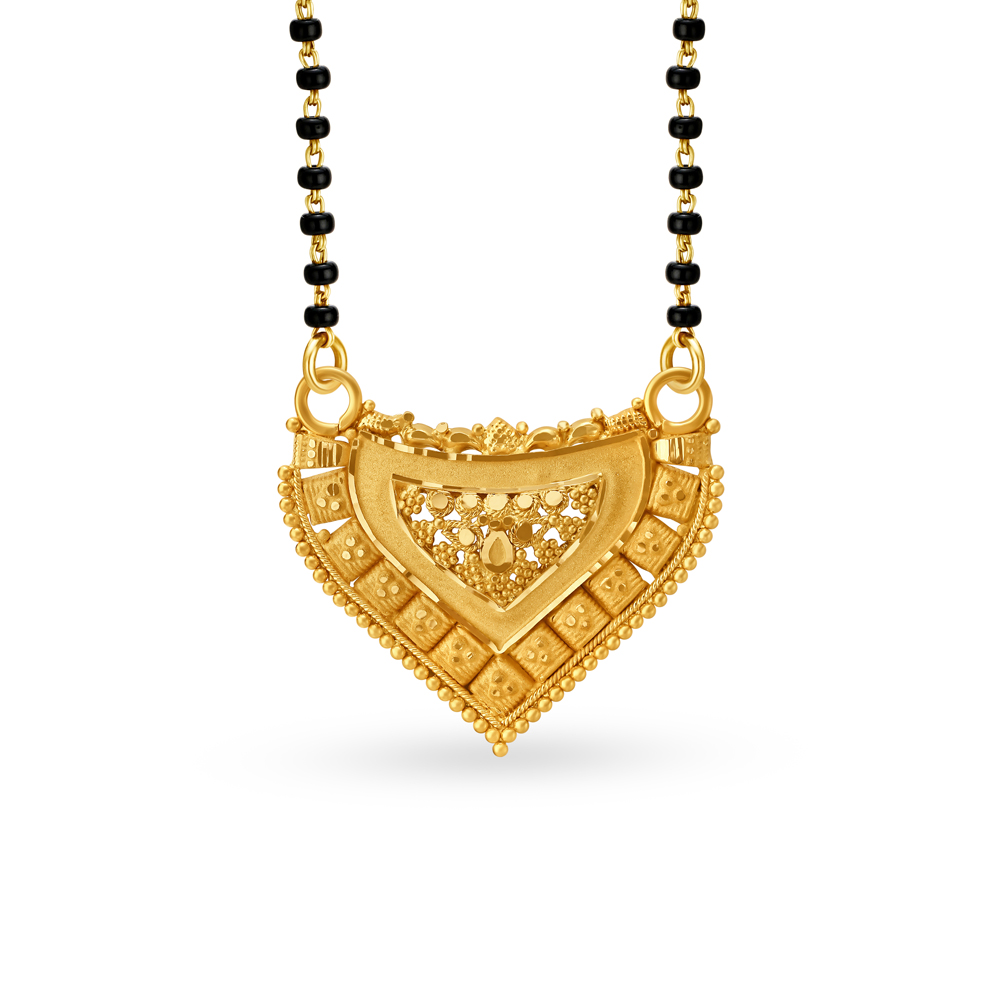 

Opulent Traditional Pendant