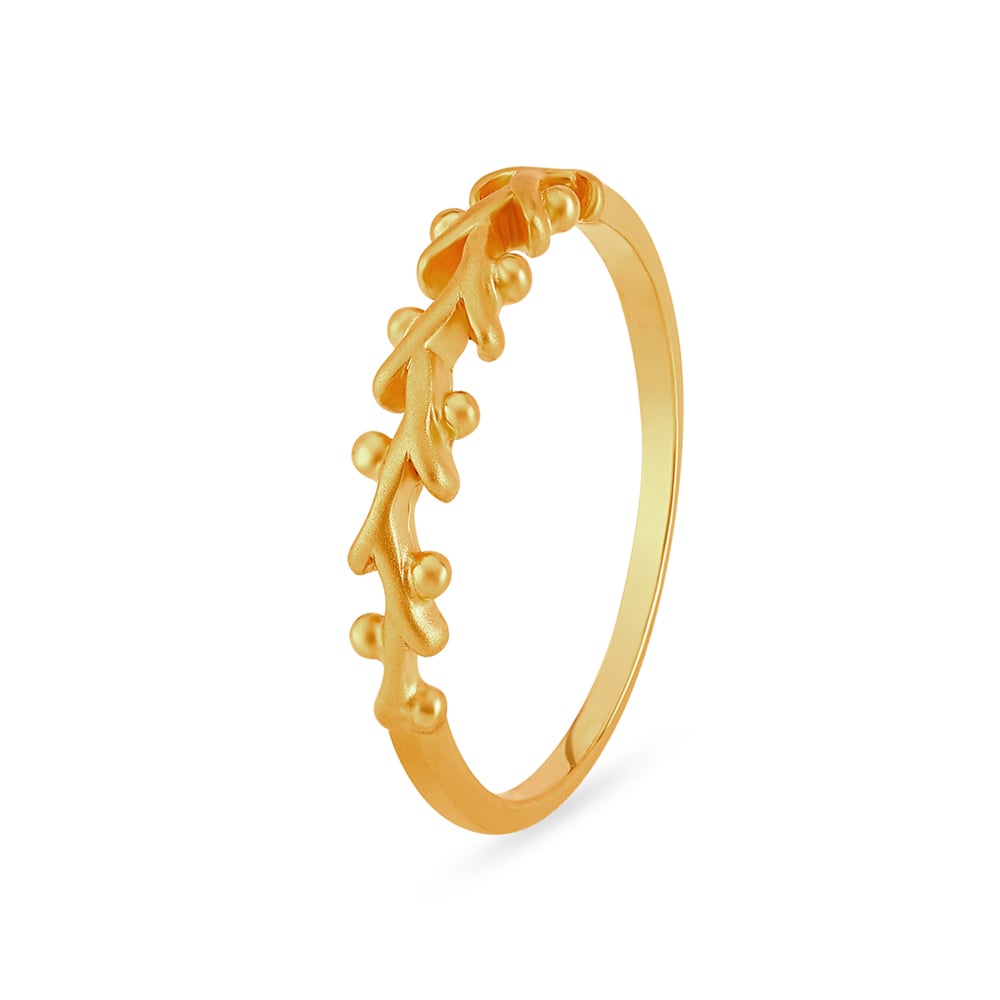 Entrancing Leaf Pattern Gold Finger Ring,,hi-res image number null