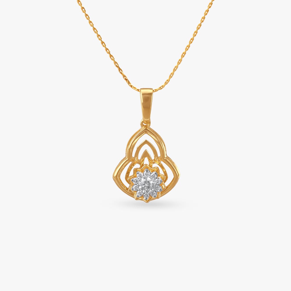 

Floral Glory Diamond Pendant