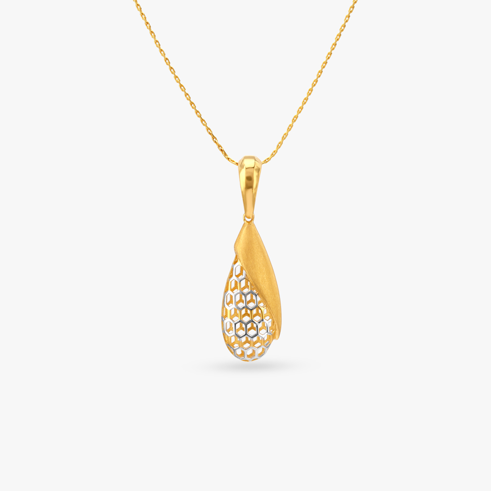 

Bloom Honeycomb Gold Pendant and Earrings Set
