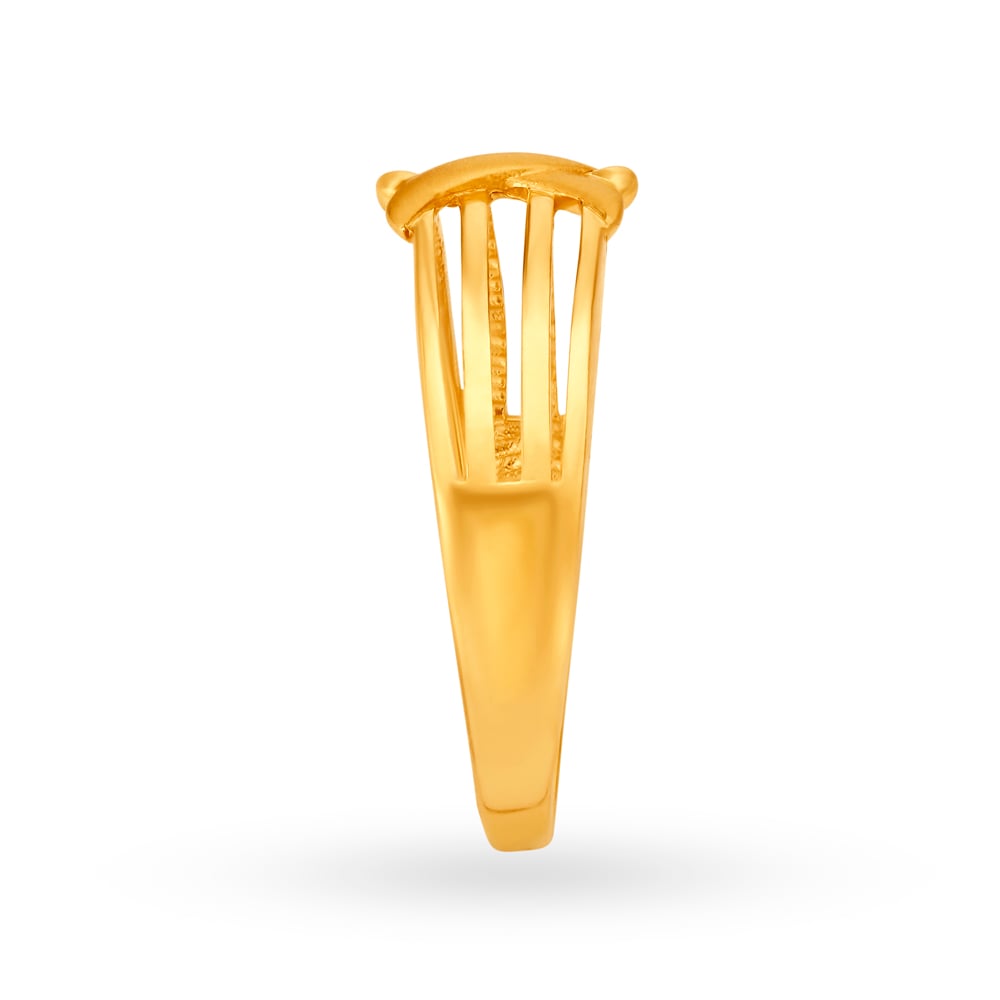 Stylish 22 Karat Yellow Gold Striped Finger Ring,,hi-res image number null