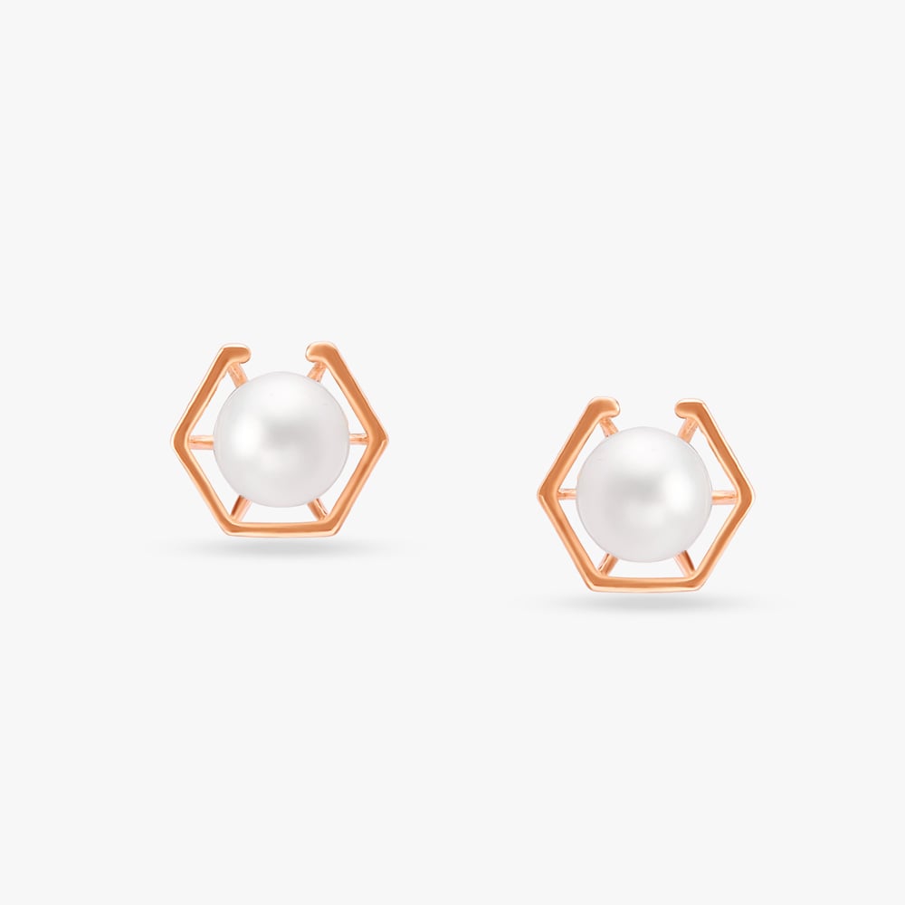 

Suave Pearl Stud Earrings