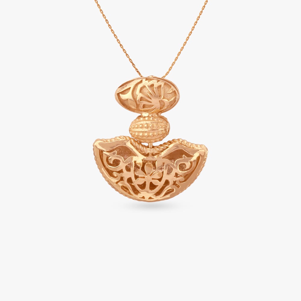 

Heritage Glow Gold Pendant