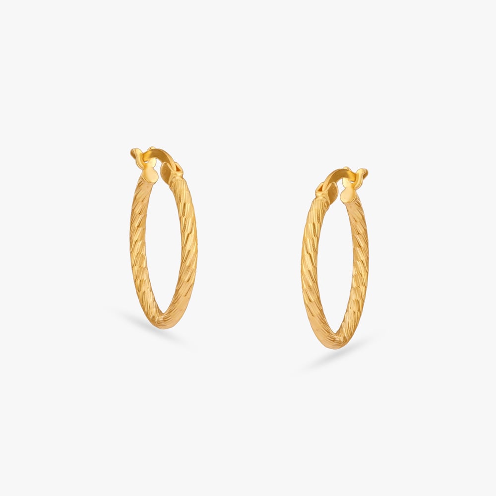 

Etched Brilliance Gold Hoop Earrings