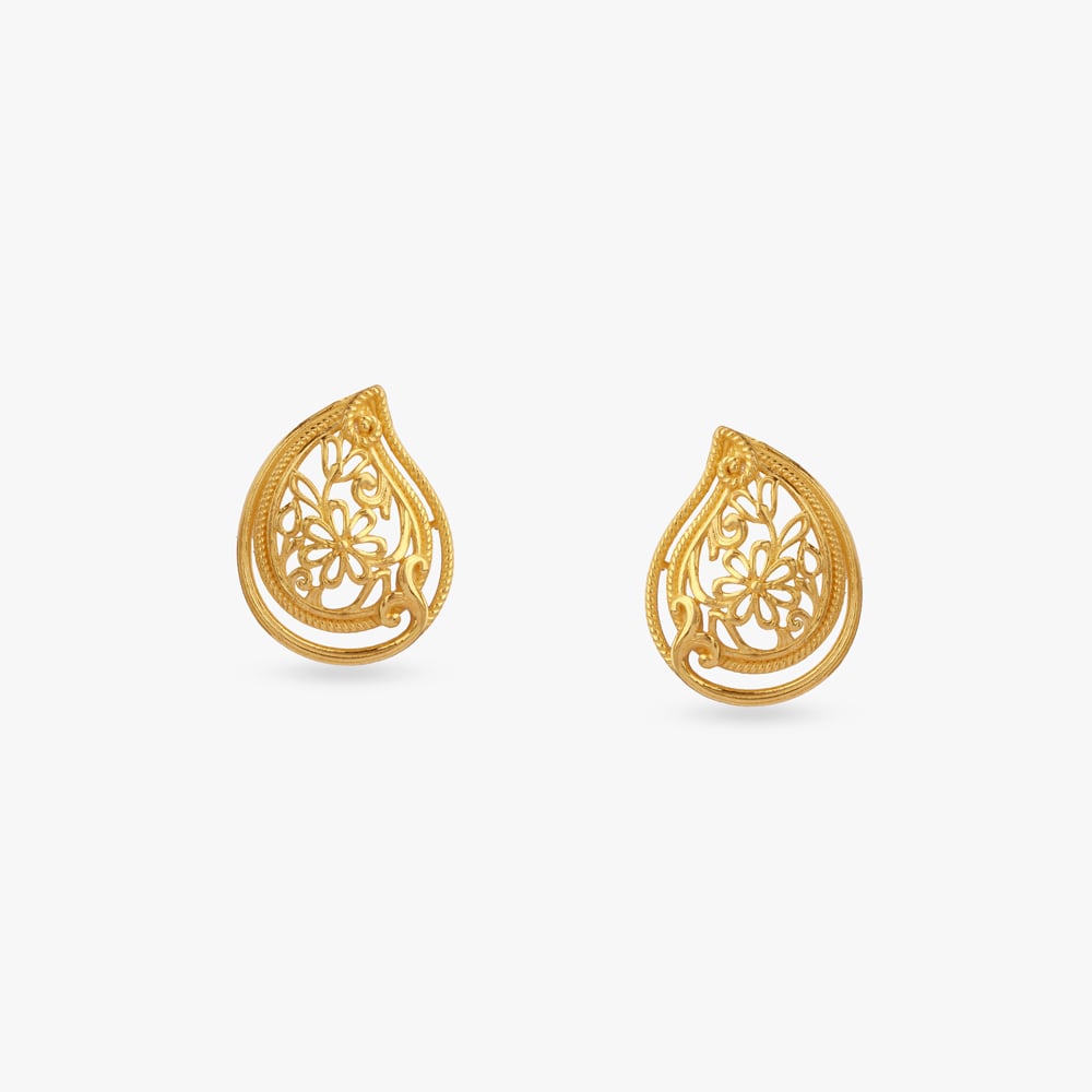 

Floral Filigree Gold Stud Earrings