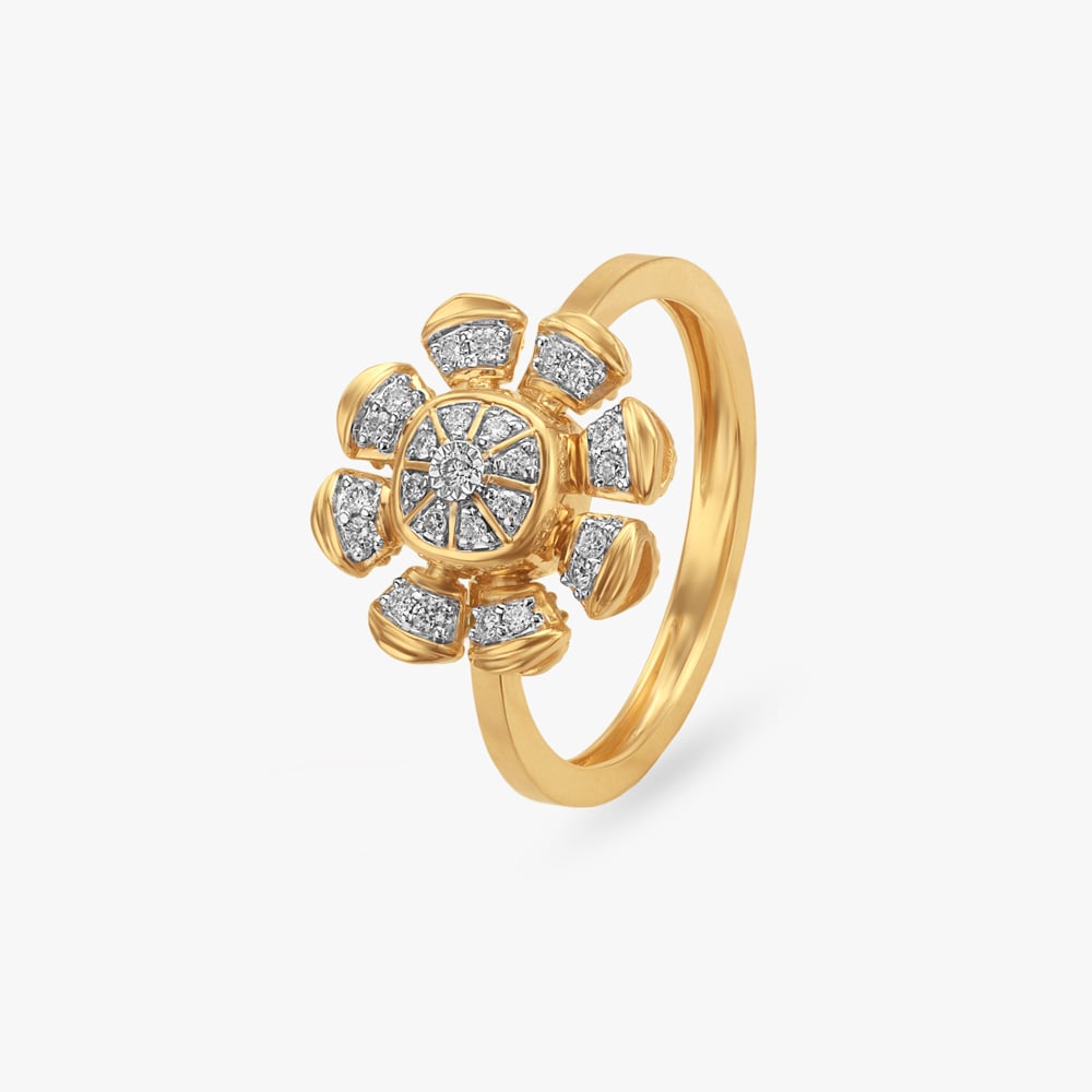 

Petal Flip Diamond Ring