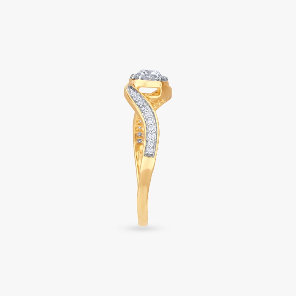 Graceful Twist Diamond Finger Ring,,hi-res image number null