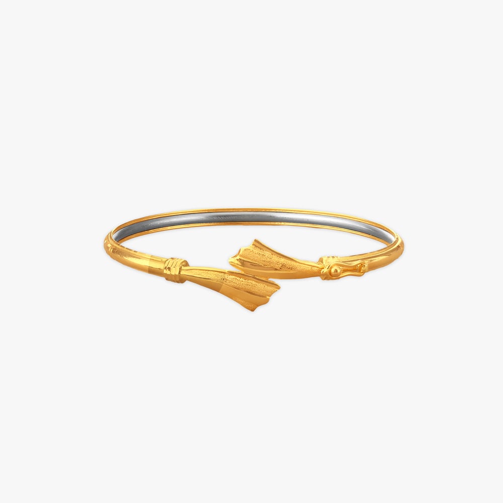 

Artistic Fold Gold Bangle
