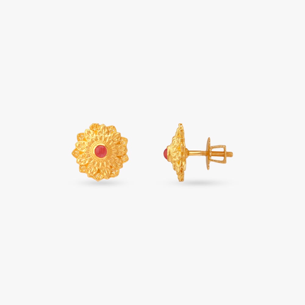 Playful Petal Gold Pendant with Chain and Earrings Set,,hi-res image number null