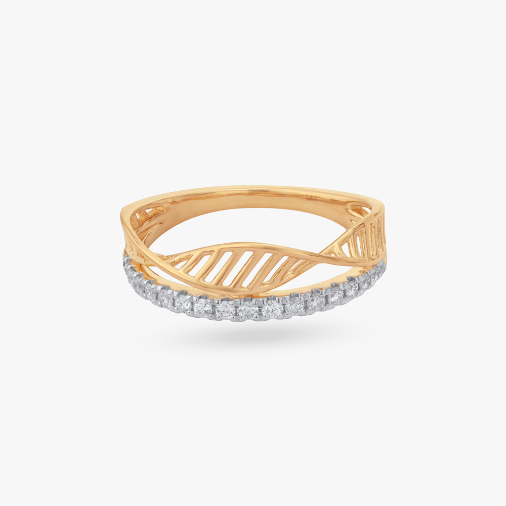 Sleek Spiral Diamond Ring,,hi-res image number null
