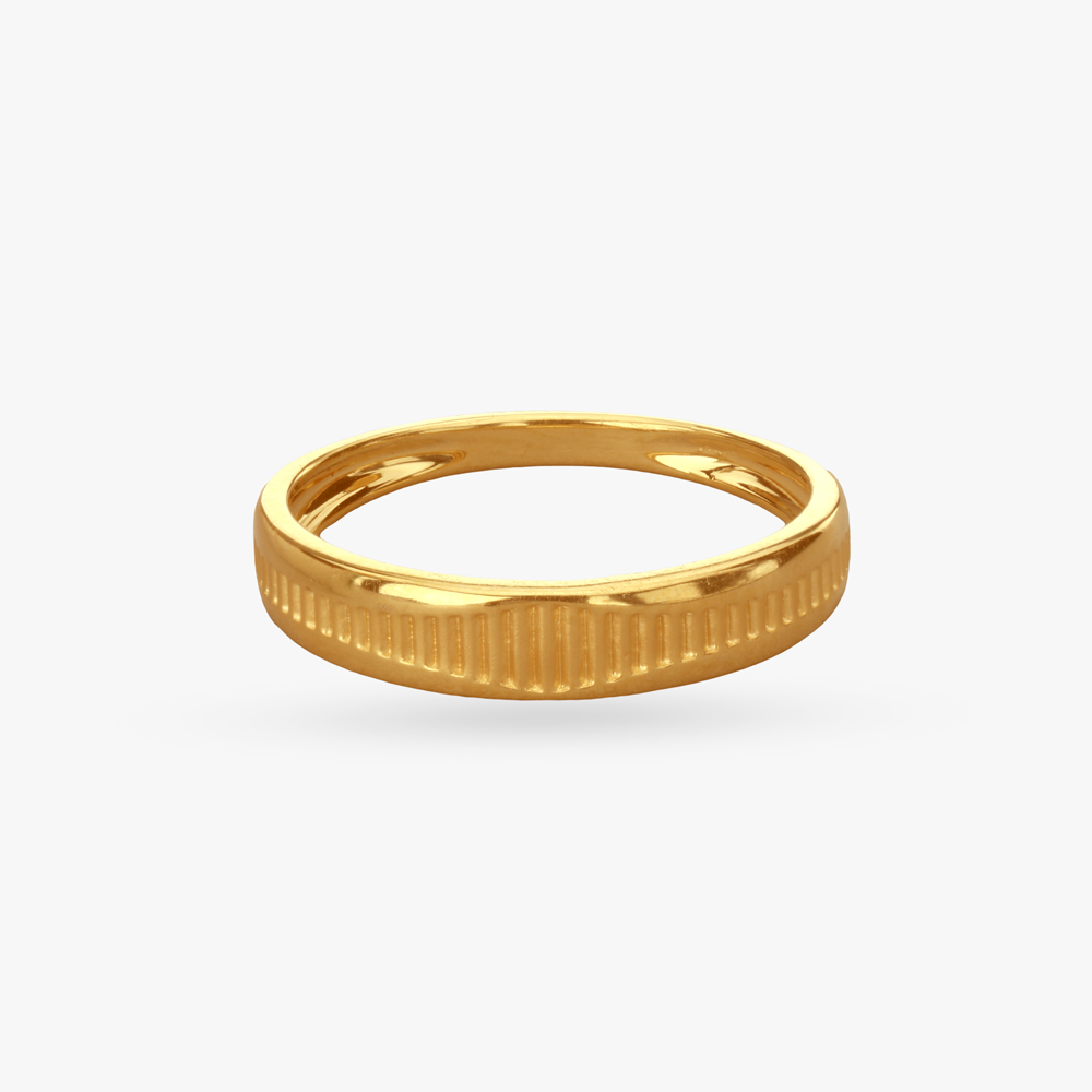 Timeless Valor Gold Finger Ring,,hi-res image number null