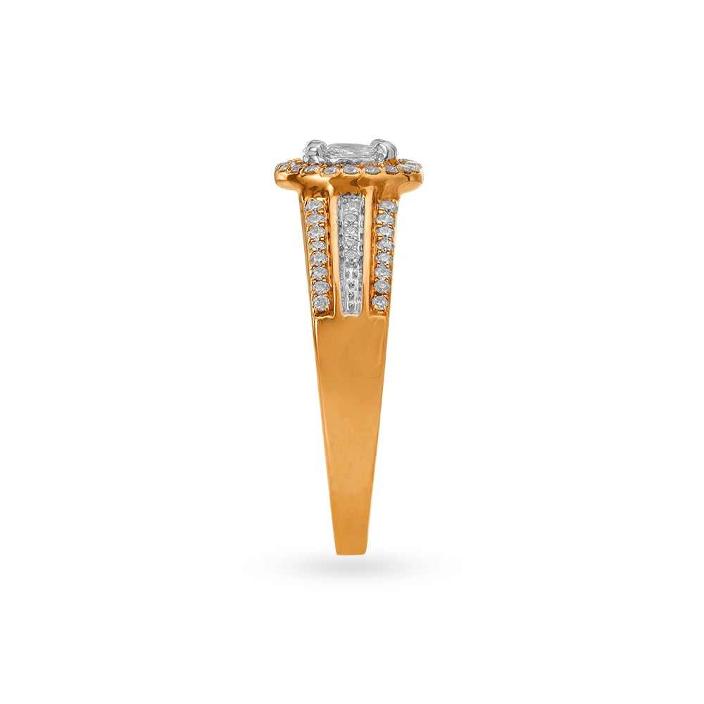 Glimmering 18 Karat Yellow Gold And Diamond Finger Ring,,hi-res image number null