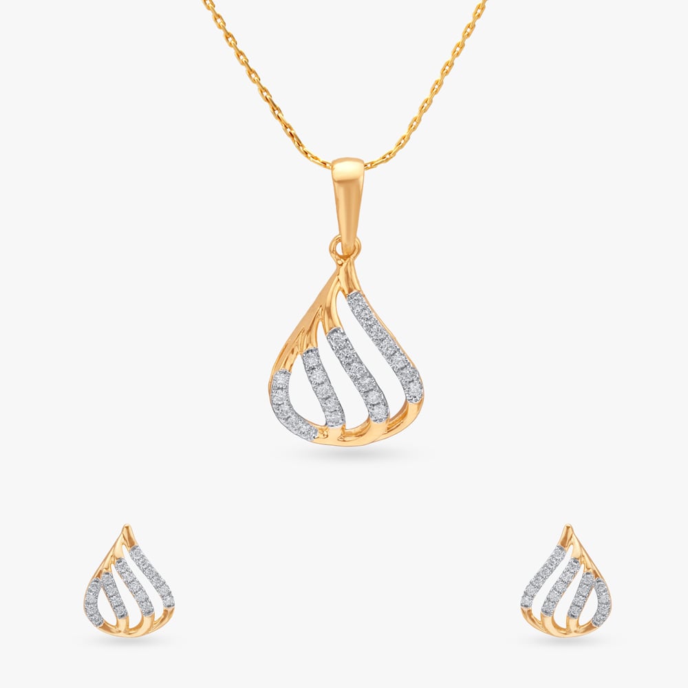 Wavy Gleam Diamond Pendant and Earrings Set,,hi-res image number null