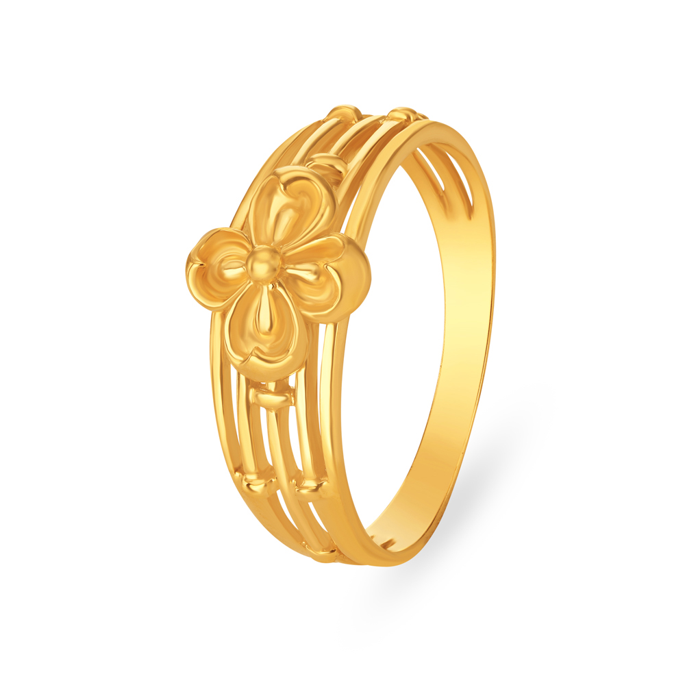 Beautiful 22 Karat Yellow Gold Flower Adorned Finger Ring,,hi-res image number null