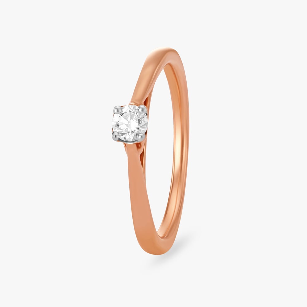 

Classic Diamond Finger Ring