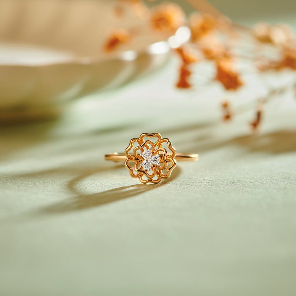 Gleaming Flower Diamond Ring,,hi-res image number null