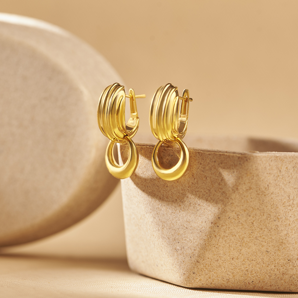 OOO Bold SS Hoop Earrings Gold main image 1