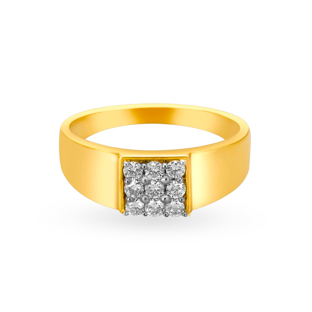 Classic 18 Karat Yellow Gold And Diamond Finger Ring,,hi-res image number null
