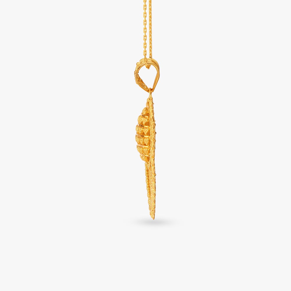 Exquisite Charm Pendant,,hi-res image number null