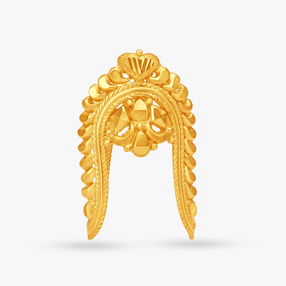 Exquisite Gold Finger Ring,,hi-res image number null