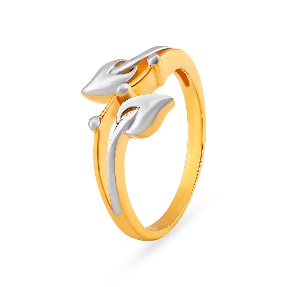 Eminent Allure Solitaire Ring