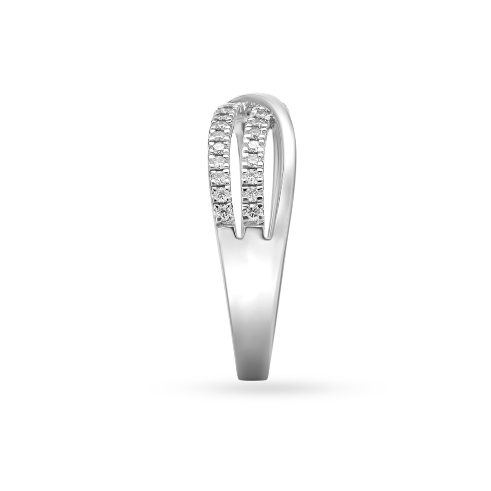 Crossover White Platinum Finger Ring