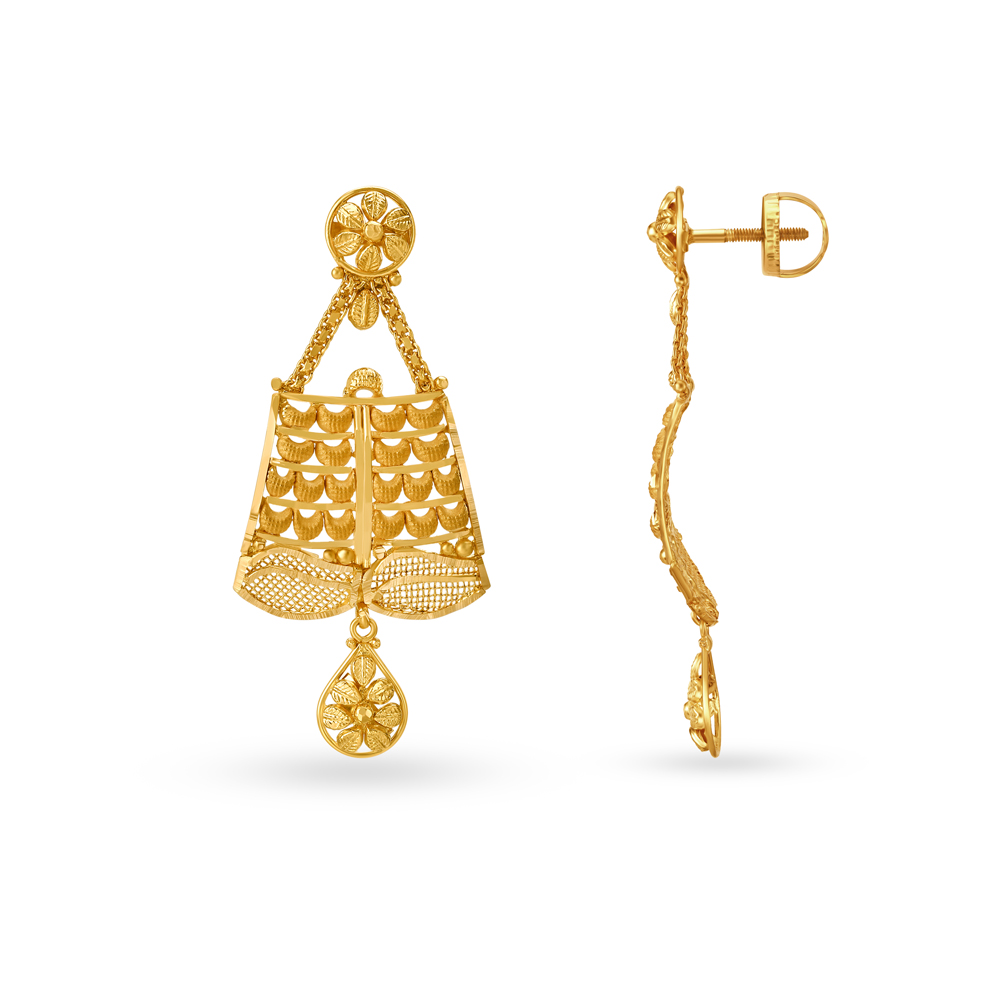 Captivating Gold Lightweight Choker Necklace Set for the Indian Bride,,hi-res image number null