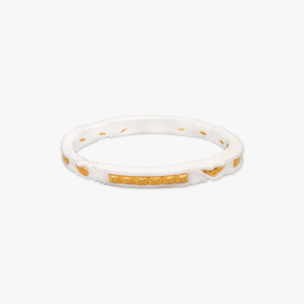 

Divine Glow Gold Bangle