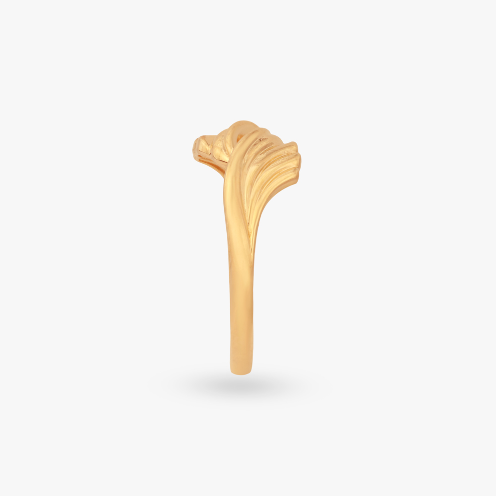 Intertwined Waves Gold Ring,,hi-res image number null