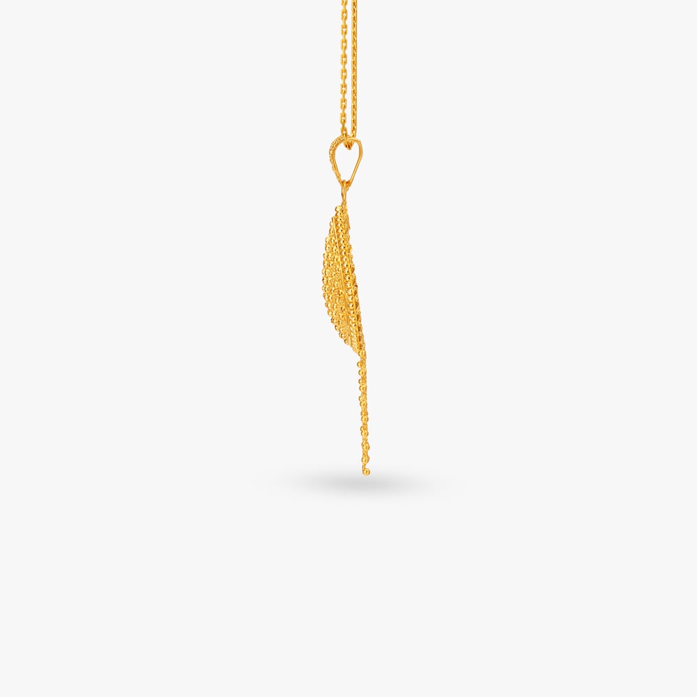 Enthralling Gold Pendant and Earrings Set,,hi-res image number null