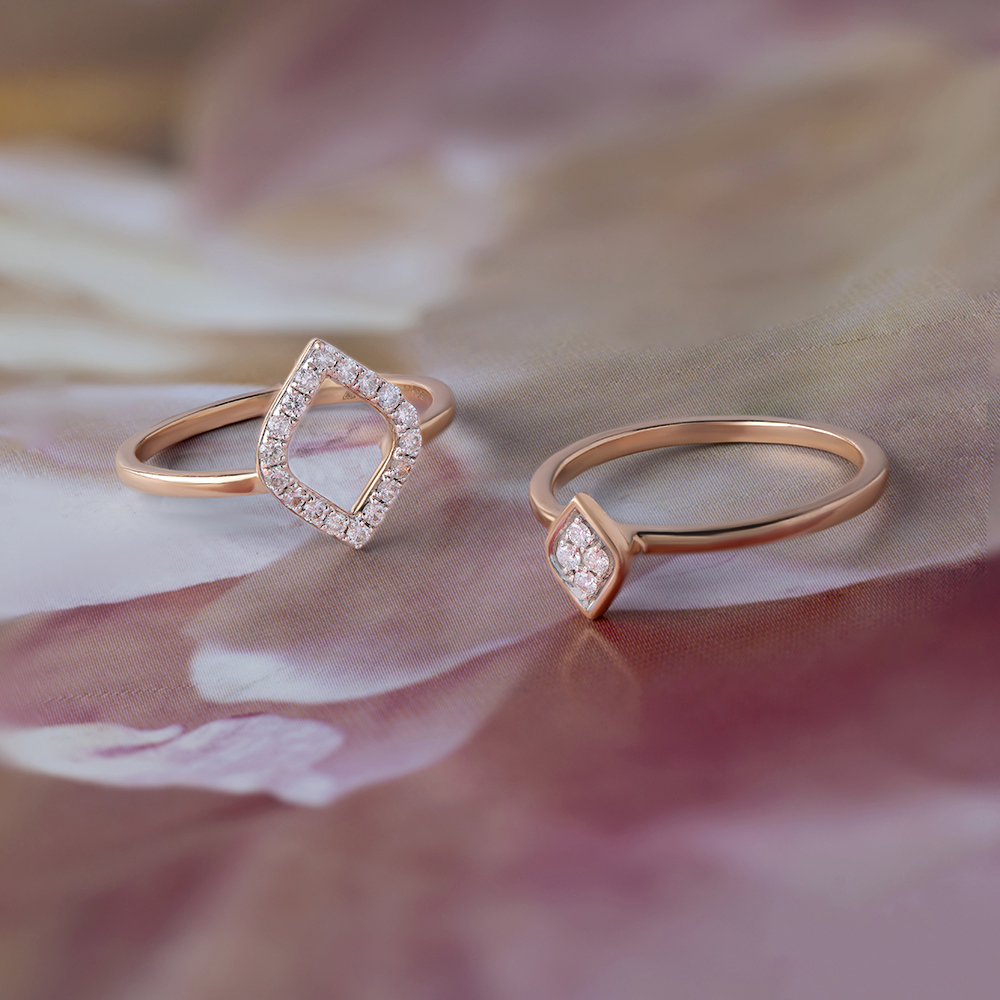 Vintage Glam Gold & Diamond Finger Ring,,hi-res image number null