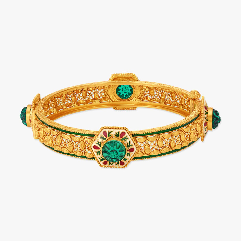 Hastanirmit Bangle,,hi-res image number null