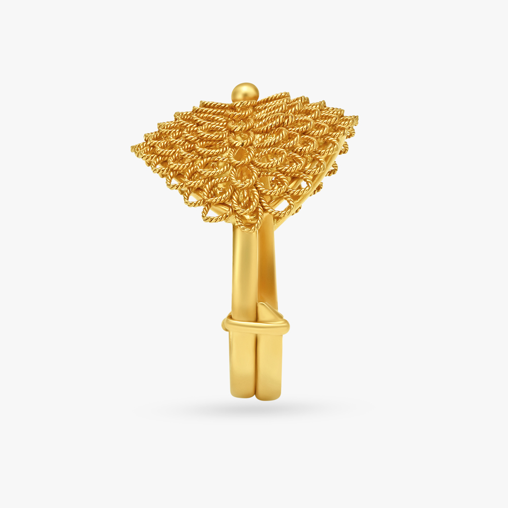 Dazzling Gold Ring,,hi-res image number null