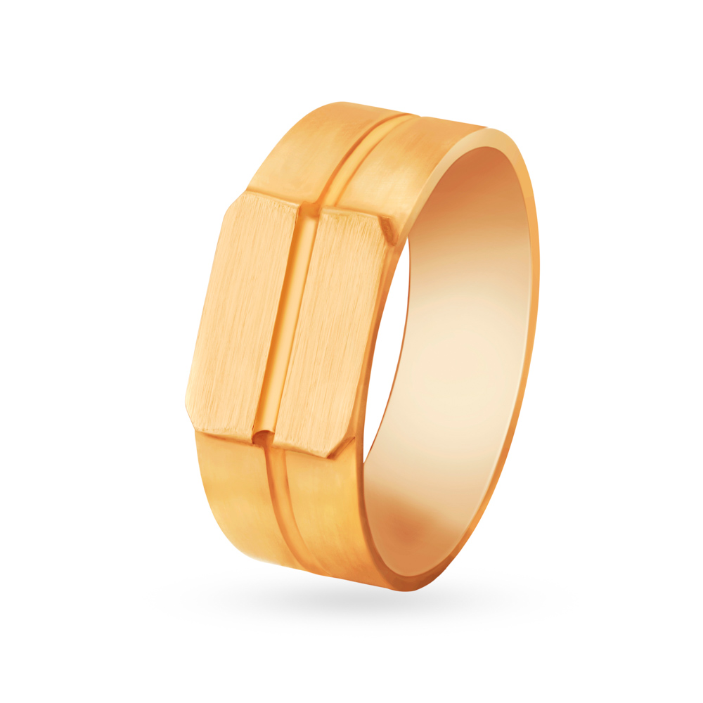 Marvelous 18 Karat Yellow Gold Finger Ring