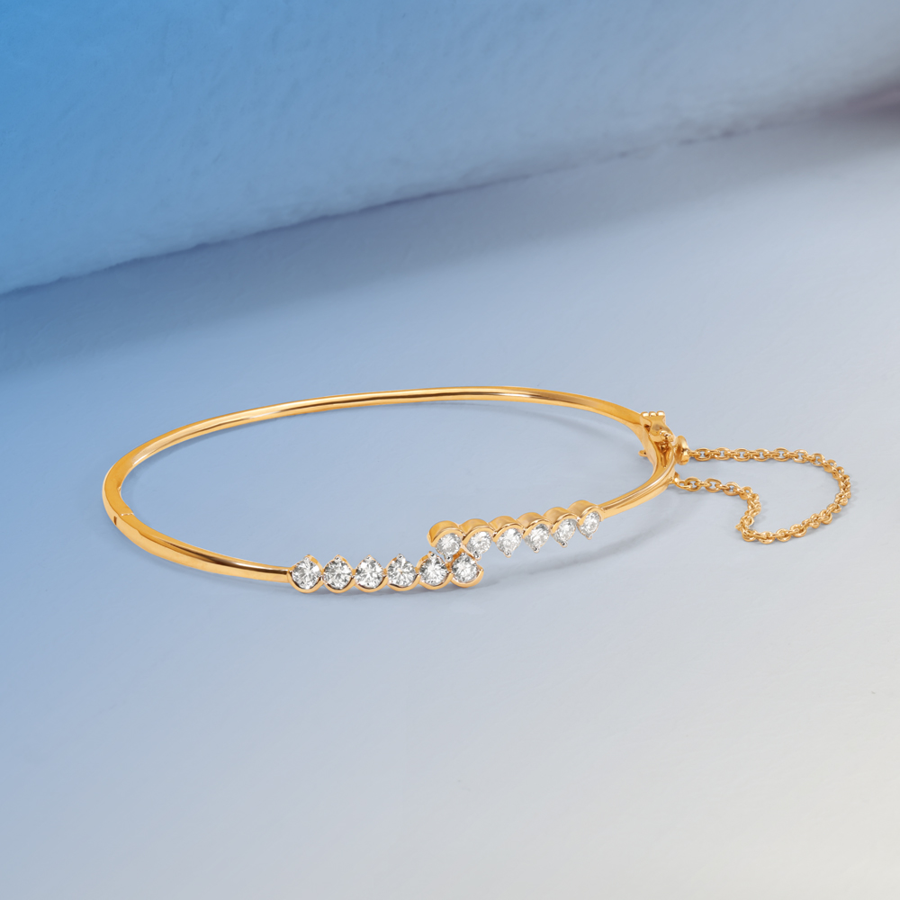 A Twink-link Bangle,,hi-res image number null
