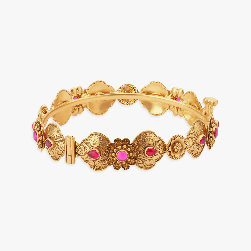 

Ethereal Gold zardozi Bangle