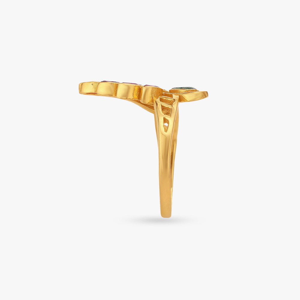 Peppy Curved Emerald Finger Ring,,hi-res image number null