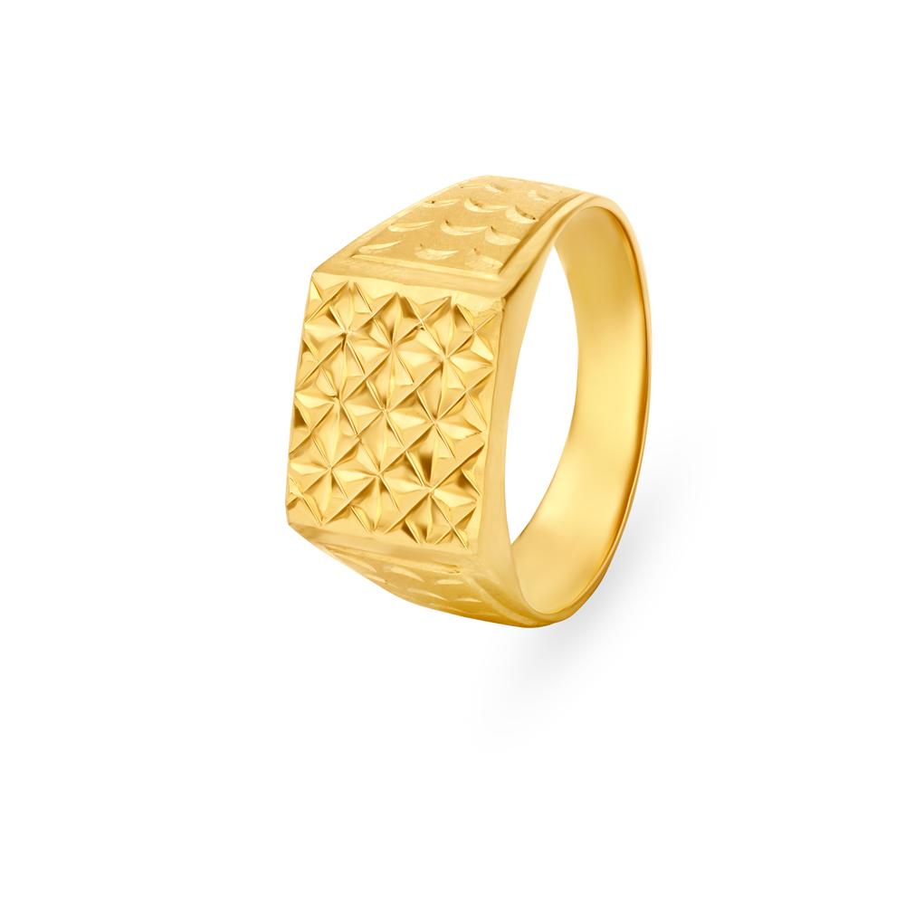 Contemporary Bold Gold Finger Ring for Men