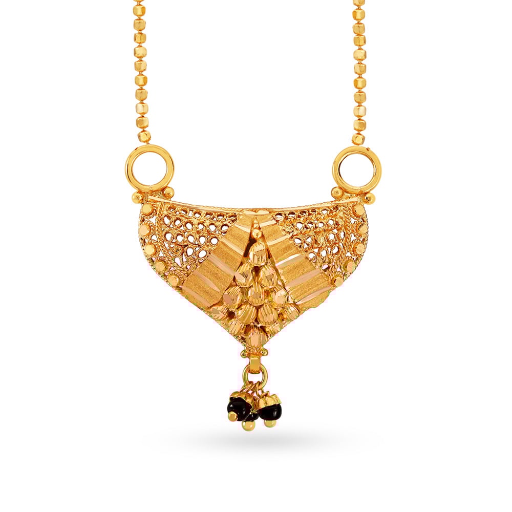 

Exquisite Traditional Filigree Gold Mangalsutra Pendant