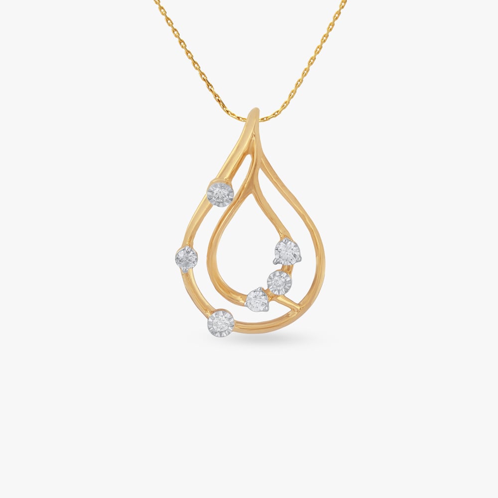 

Raindrop Radiance Diamond Pendant