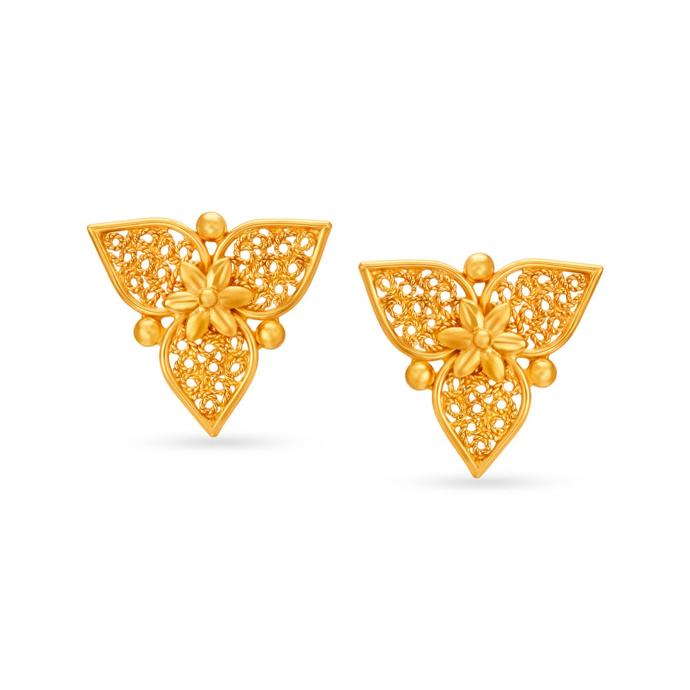 Stunning Flower Design Gold Stud Earrings