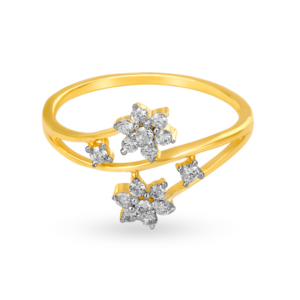 Floral 18 Karat Gold And Diamond Finger Ring,,hi-res image number null