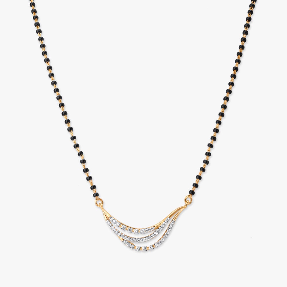 

Delicate Chic Diamond Mangalsutra