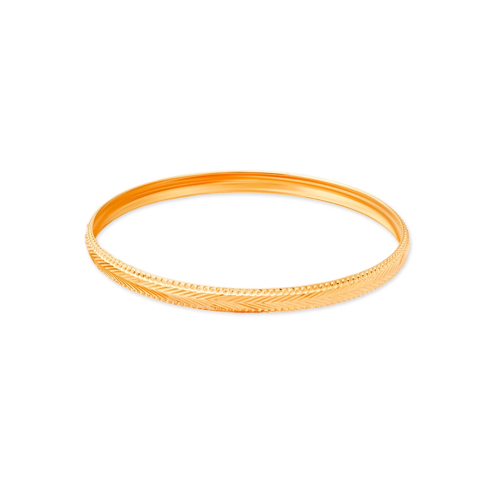 

Chic Chevron Gold Bangle