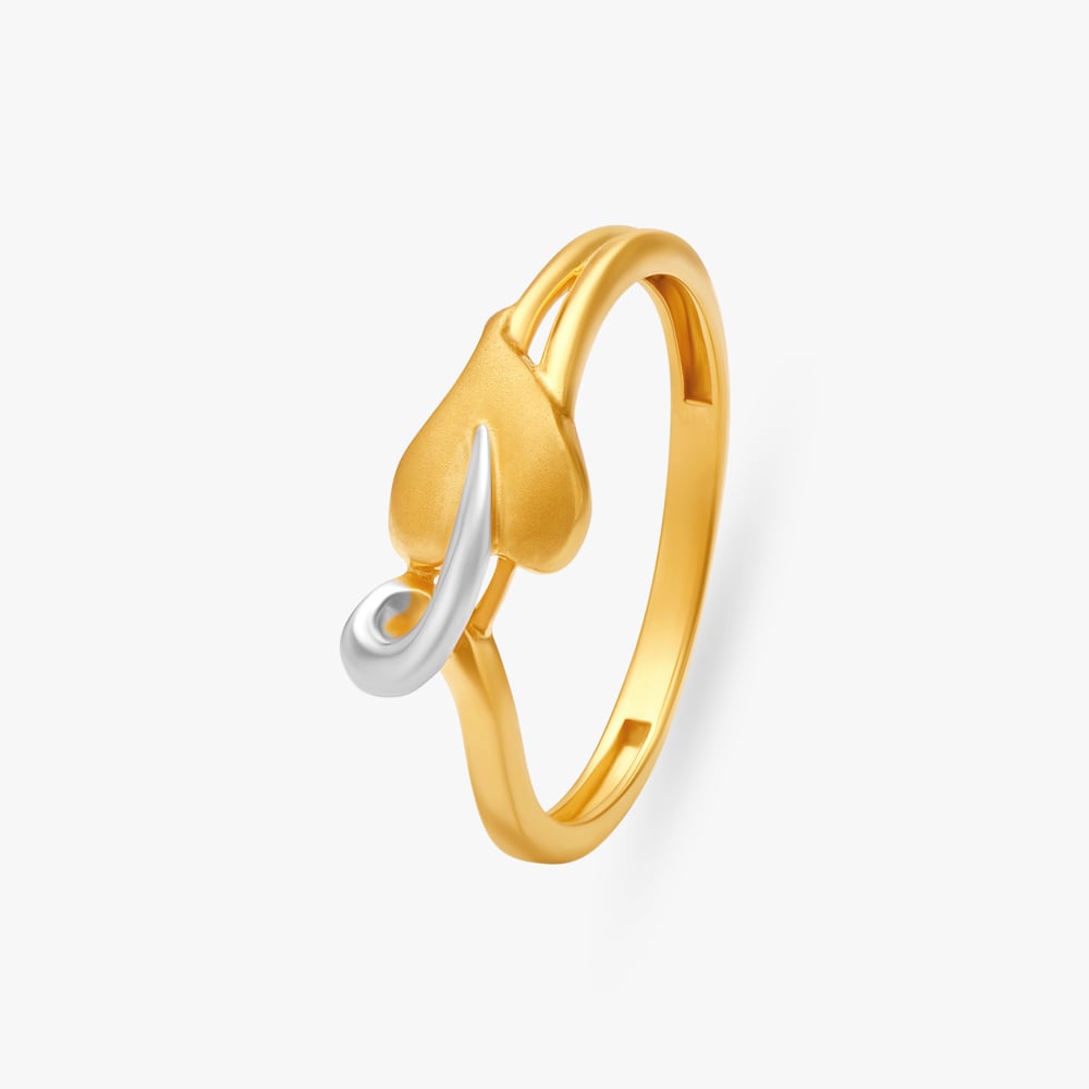 Feminine Grace Ring,,hi-res image number null