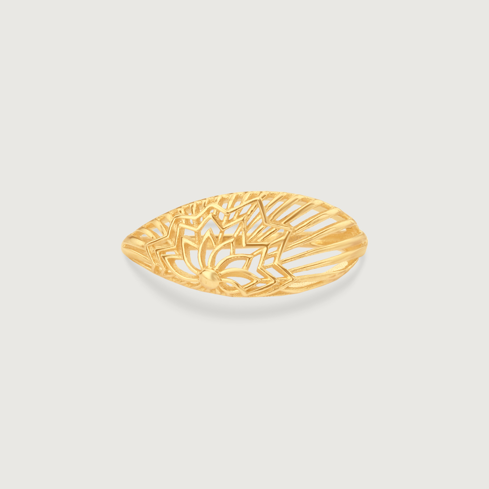 Intricate Radiant Gold Ring,,hi-res image number null