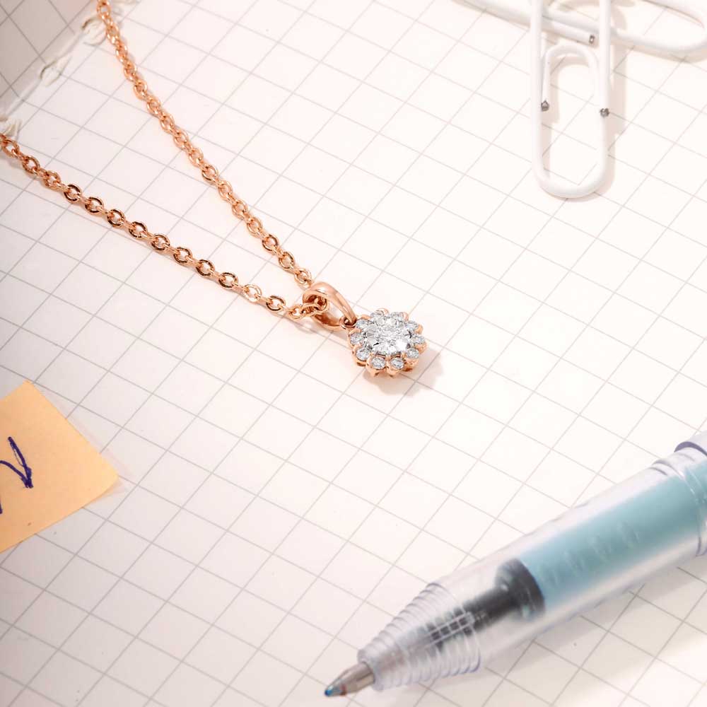 Flicker Chic Diamond Pendant,,hi-res image number null